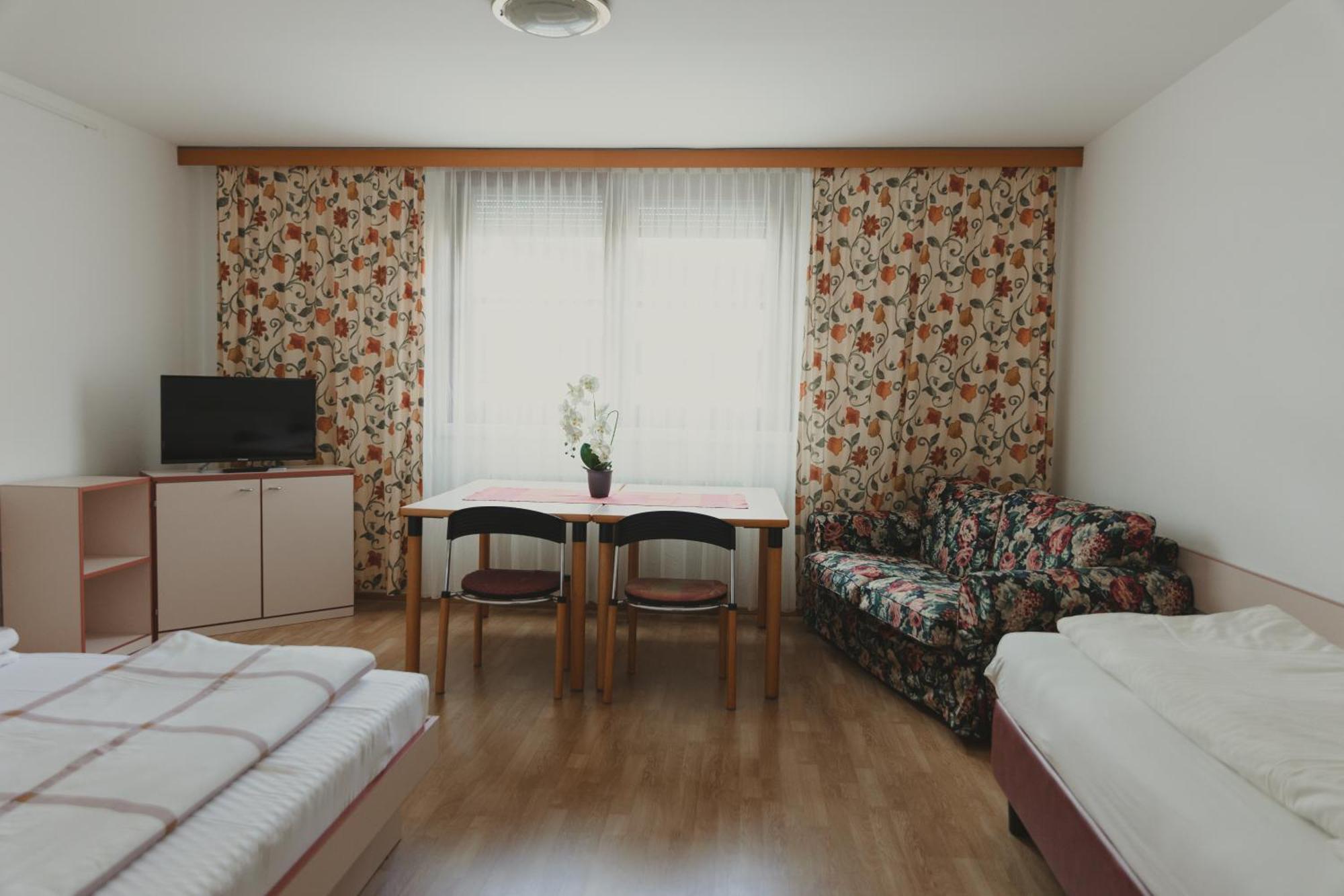 Sommerhotel Karwendel Innsbruck Eksteriør bilde