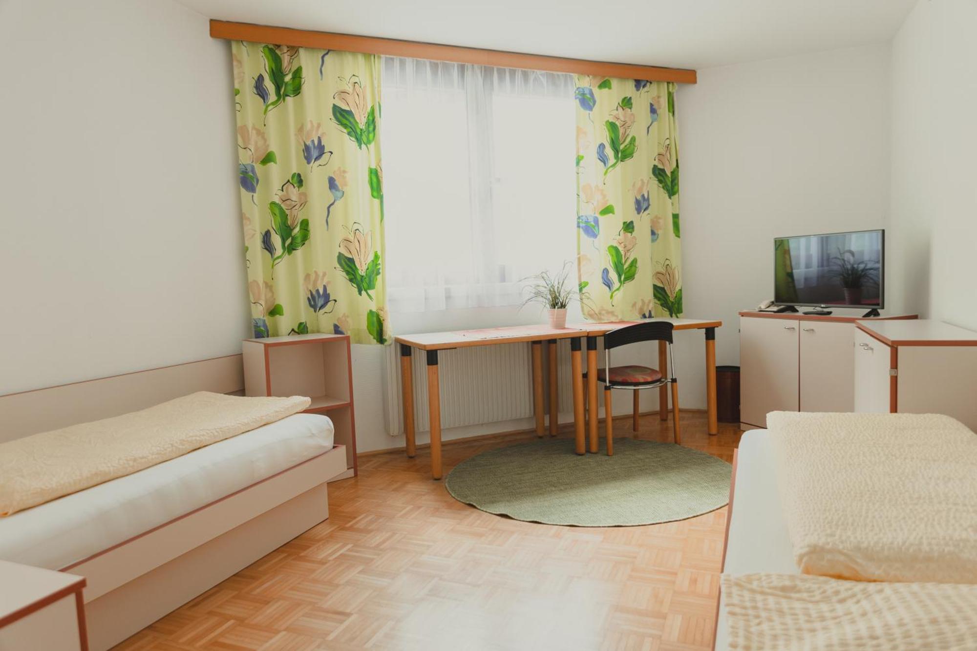 Sommerhotel Karwendel Innsbruck Eksteriør bilde